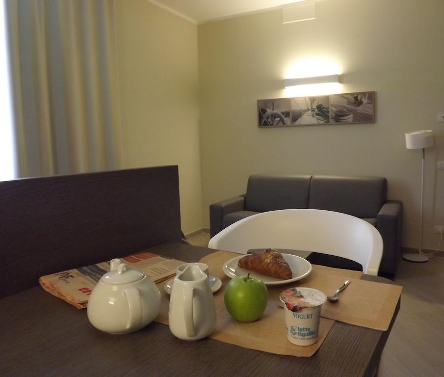 Chc Business Residence Genoa Phòng bức ảnh