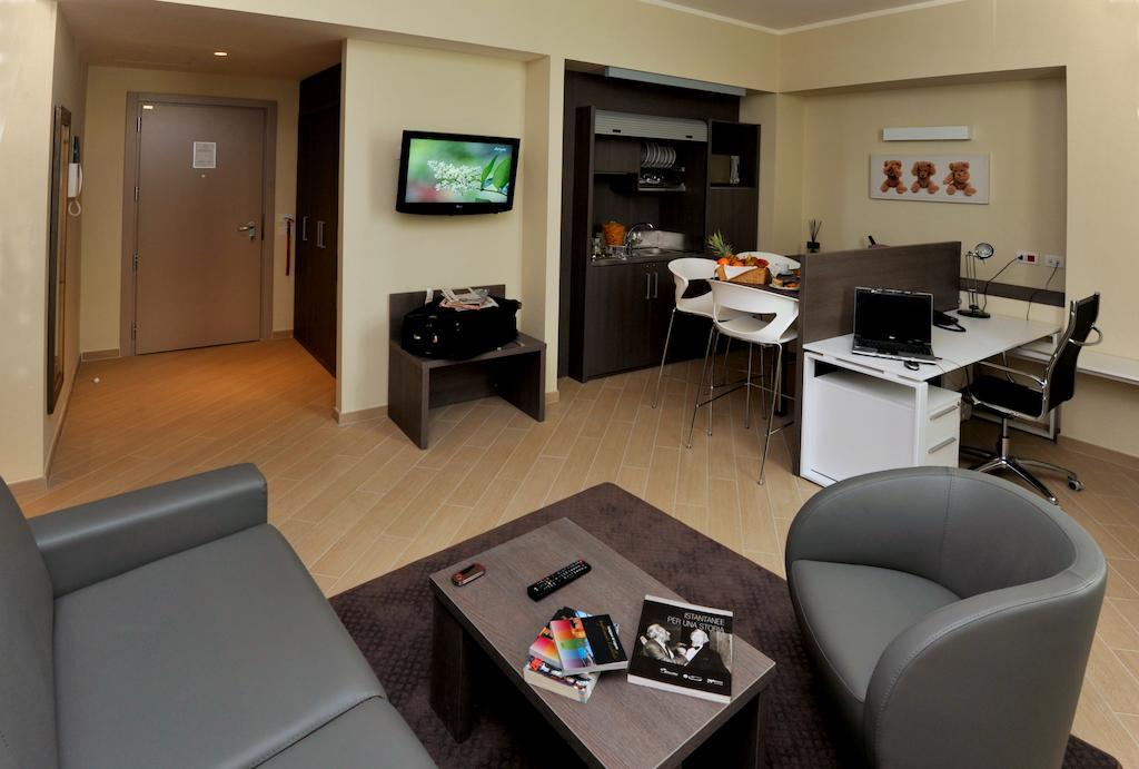 Chc Business Residence Genoa Phòng bức ảnh